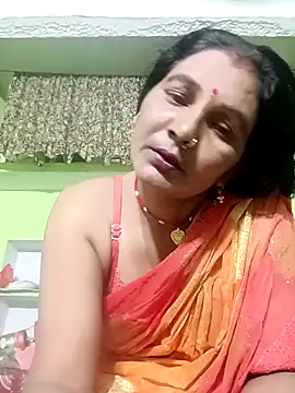 Snapshot of ZIVAA chatting on 06.24.26 ZIVAA online show from 06.24.26