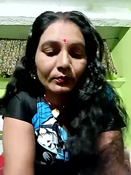 Snapshot of ZIVAA chatting on 06.29.26 ZIVAA online show from 06.29.26