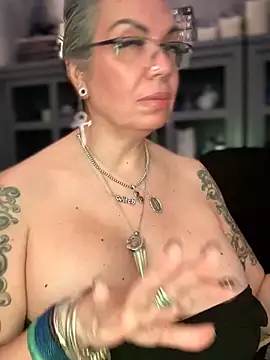 dieseldame1313 online show from 03.05.26