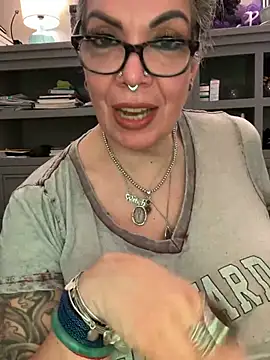 dieseldame1313 online show from 04.01.26