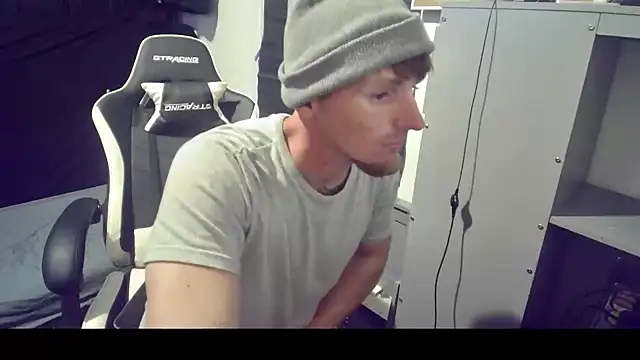 Robbin Bnks online show from 10.15.25