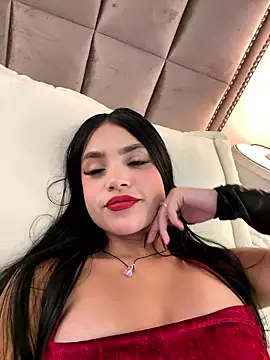 Snapshot of Natti_london chatting on 01.12.26 Natti london online show from 01.12.26