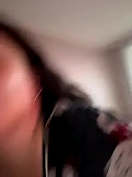 SunnyLeila2101 online show from 09.25.25