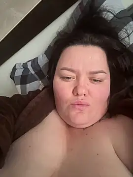 SunnyLeila2101 online show from 12.17.25