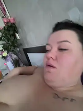 SunnyLeila2101 online show from 02.22.26