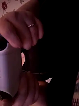 Snapshot of itsCuteTits chatting on 11.06.25 itsCuteTits online show from 11.06.25