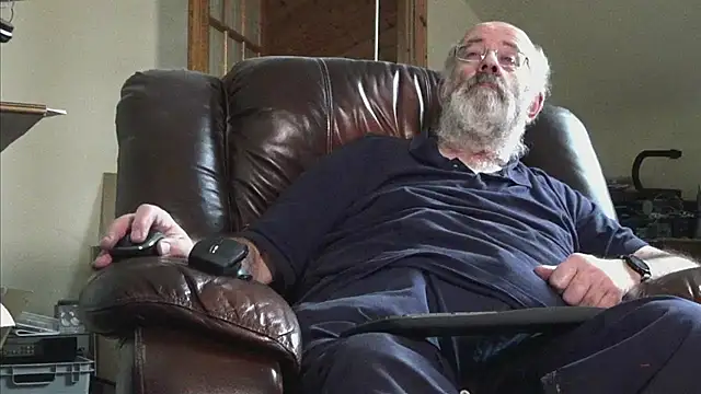 janzer13 online show from 11.12.25