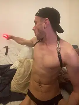 sexbooy27 online show from 10.26.25