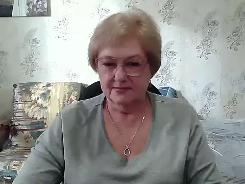 Renata62011 online show from 10.29.25