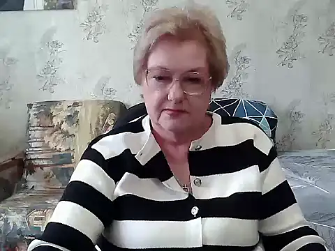 Renata62011 online show from 11.27.25