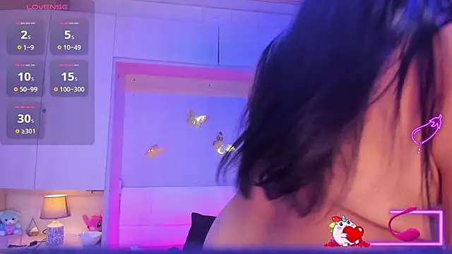 LilyWhitney online show from 02.05.26