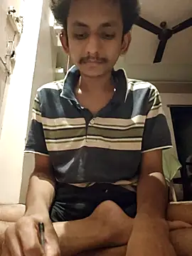 Snapshot of yung_cplz chatting on 09.14.25 yung cplz online show from 09.14.25