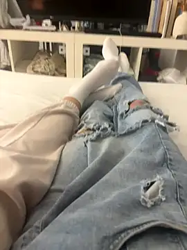 Snapshot of hottest23 chatting on 12.05.25 hottest23 online show from 12.05.25