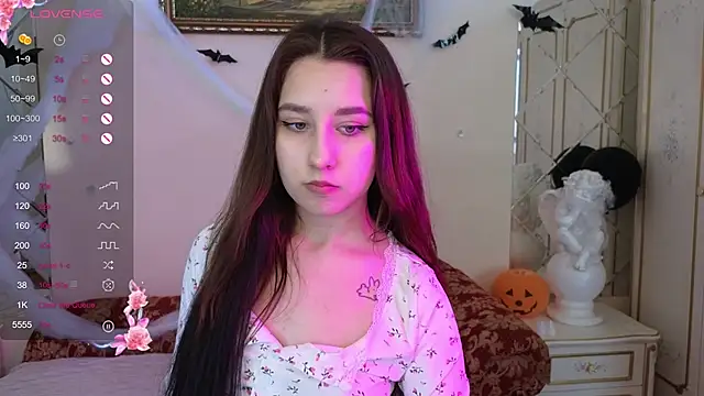 Eva Maller online show from 11.03.25