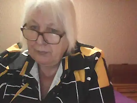 Alexia64231 online show from 10.17.25