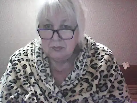 Alexia64231 online show from 10.20.25