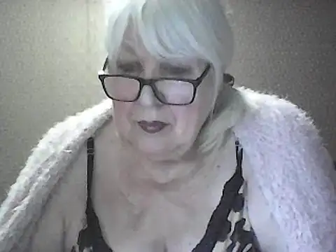 Alexia64231 online show from 04.26.26
