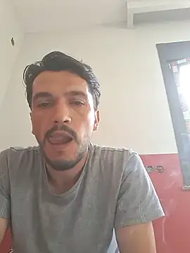 Snapshot of bisexsualman chatting on 06.16.26 bisexsualman online show from 06.16.26
