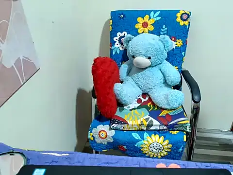 Snapshot of Sweet_jinns69 chatting on 06.12.26 Sweet jinns69 online show from 06.12.26