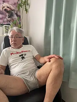 gholly2007 online show from 04.07.26