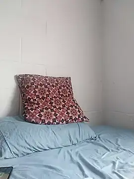 oxxy jean online show from 04.08.26