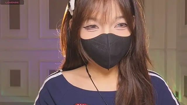      Panda      online show from 02.28.26