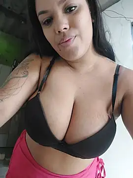 Snapshot of biancaalvess chatting on 07.05.26 biancaalvess online show from 07.05.26