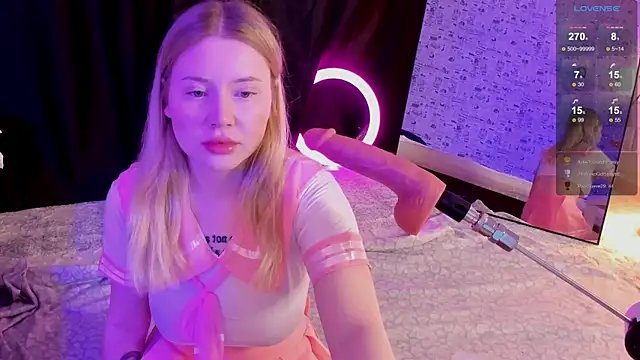 Lillie Berry online show from 11.27.25