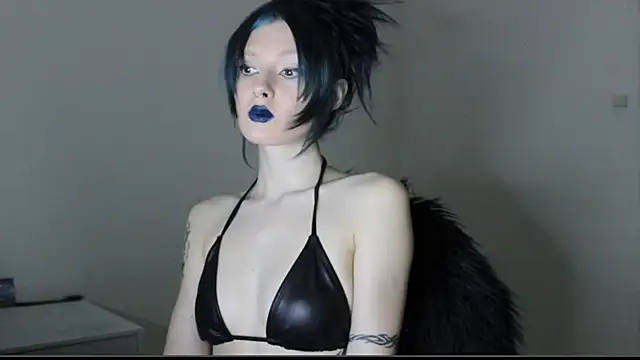 midnightsiren777 online show from 03.05.26