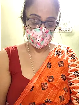 sweet-lotus online show from 04.18.26