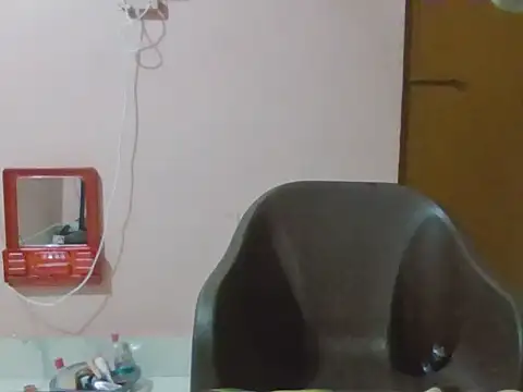 Snapshot of itsabika chatting on 04.25.26 itsabika online show from 04.25.26