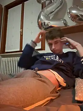 Snapshot of twinkethan07 chatting on 01.19.26 twinkethan07 online show from 01.19.26