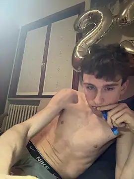 Snapshot of twinkethan07 chatting on 02.02.26 twinkethan07 online show from 02.02.26