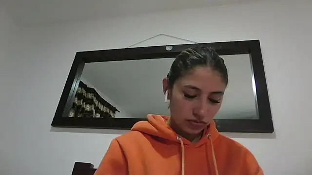 Snapshot of AriaBliss- chatting on 02.12.26 AriaBliss- online show from 02.12.26