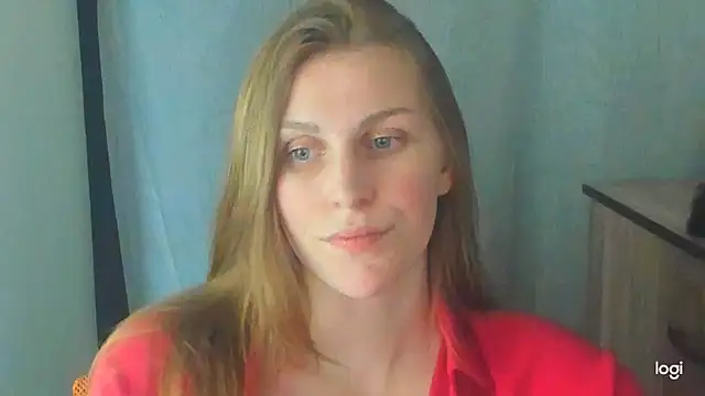 JuliaMuuun online show from 06.10.26