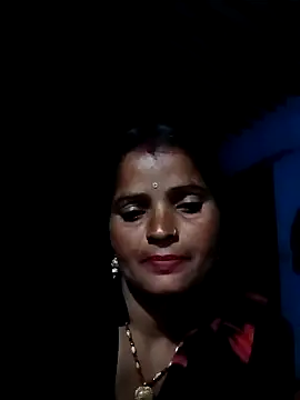 Snapshot of Neelamt12 chatting on 10.11.25 Neelamt12 online show from 10.11.25