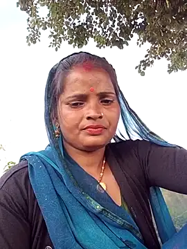 Snapshot of Neelamt12 chatting on 10.13.25 Neelamt12 online show from 10.13.25