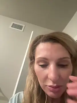 BaddieBossXX2 online show from 04.01.26