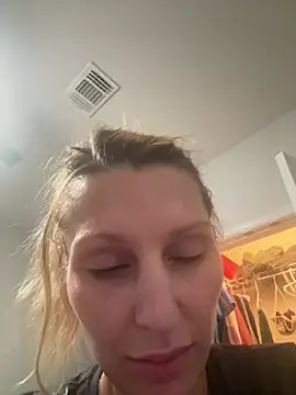 Snapshot of BaddieBossXX2 chatting on 06.23.26 BaddieBossXX2 online show from 06.23.26