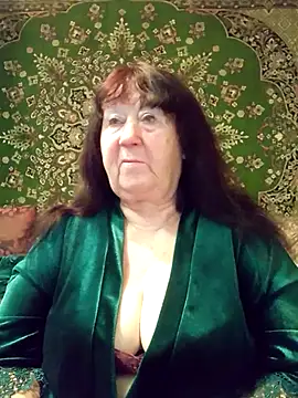 Snapshot of CrystalLime6411 chatting on 03.09.26 CrystalLime6411 online show from 03.09.26