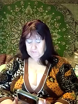 Snapshot of CrystalLime6411 chatting on 03.12.26 CrystalLime6411 online show from 03.12.26