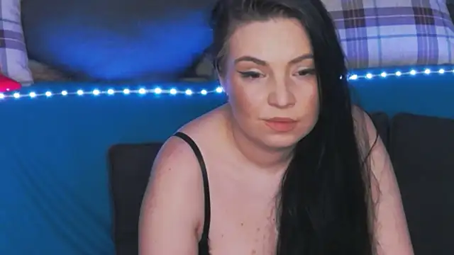 GrayLunna online show from 03.21.26