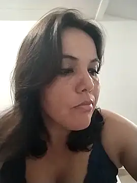 Bellapotencia1985 online show from 11.01.25