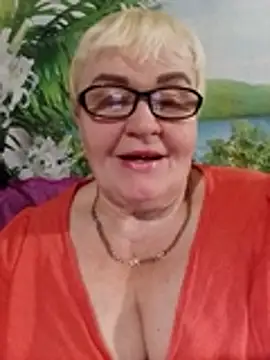 VioletSweet5566 online show from 11.26.25