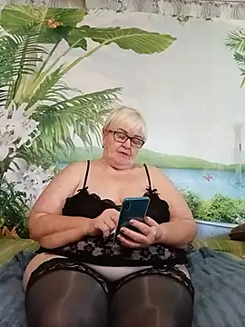 Snapshot of VioletSweet5566 chatting on 07.15.26 VioletSweet5566 online show from 07.15.26