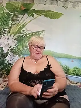 Snapshot of VioletSweet5566 chatting on 07.18.26 VioletSweet5566 online show from 07.18.26