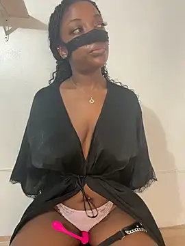  foreigntitts online show from 12.15.25