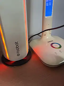 Snapshot of invention2025 chatting on 11.24.25 invention2025 online show from 11.24.25