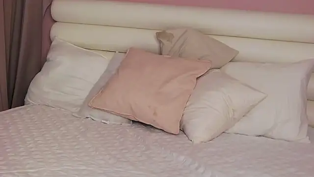 YasminStormx online show from 09.24.25