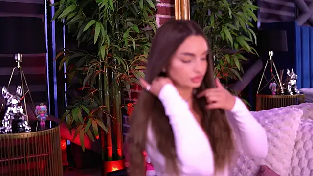 MillaSerene online show from 01.19.26